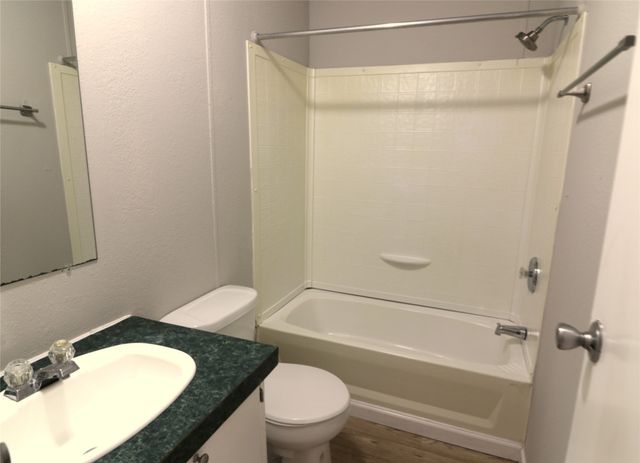 112 Private Road 483, Hillsboro, TX 76645