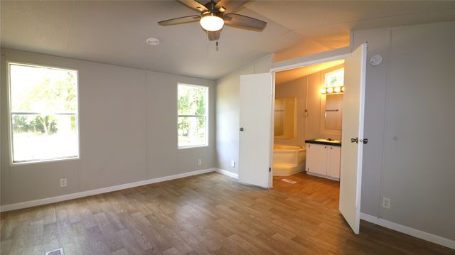 112 Private Road 483, Hillsboro, TX 76645