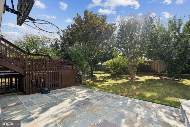 2124 EASTRIDGE RD, Lutherville Timonium, MD 21093
