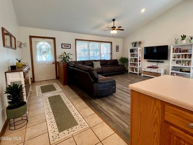 1 Taylor Street, Saratoga Springs, NY 12866