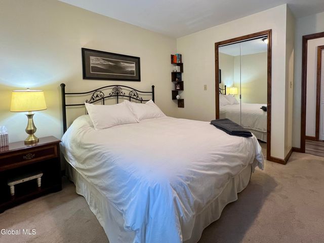 1 Taylor Street, Saratoga Springs, NY 12866