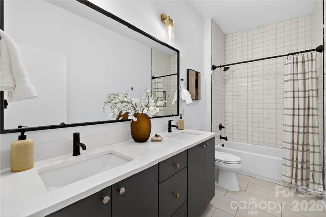 4438 Raney Way, Charlotte, NC 28205