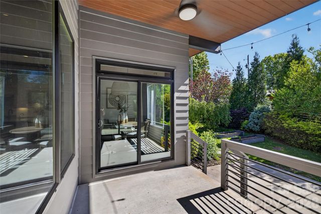 4438 Raney Way, Charlotte, NC 28205