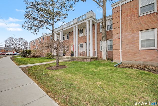 53 Standish Road 1, Stamford, CT 06902