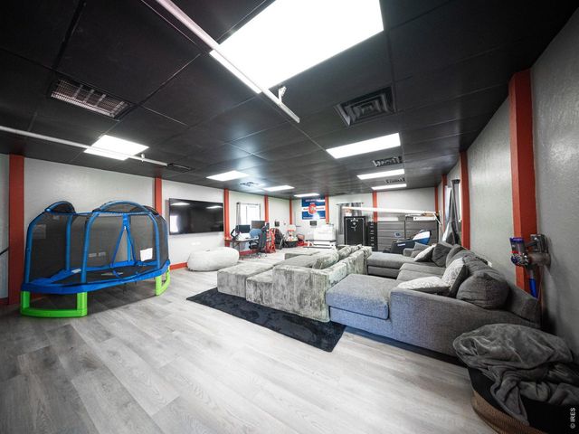 7110 W 11th St Rd, Greeley, CO 80634