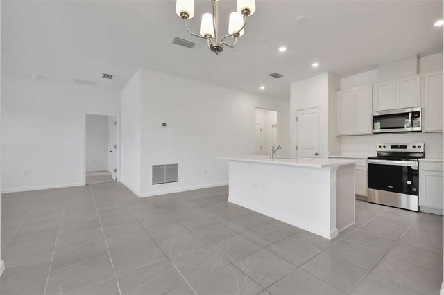 2920 SUPERMARINE ROAD, Tavares, FL 32778