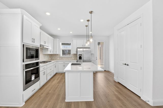 423 Cherry Laurel Drive, Little Elm, TX 75068