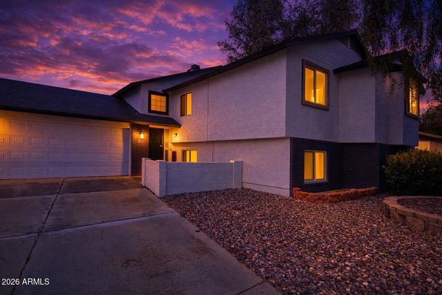 5056 E DALLAS Street, Mesa, AZ 85205