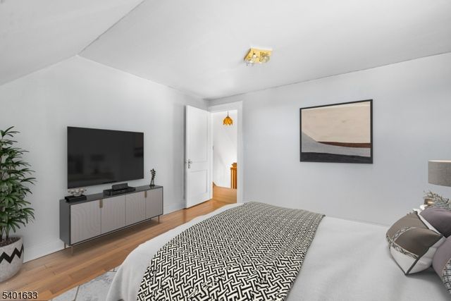 43 Esmond Pl, Tenafly Boro, NJ 07670