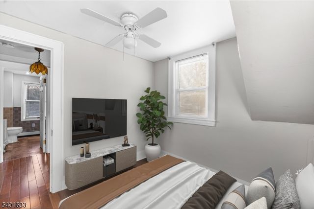 43 Esmond Pl, Tenafly Boro, NJ 07670