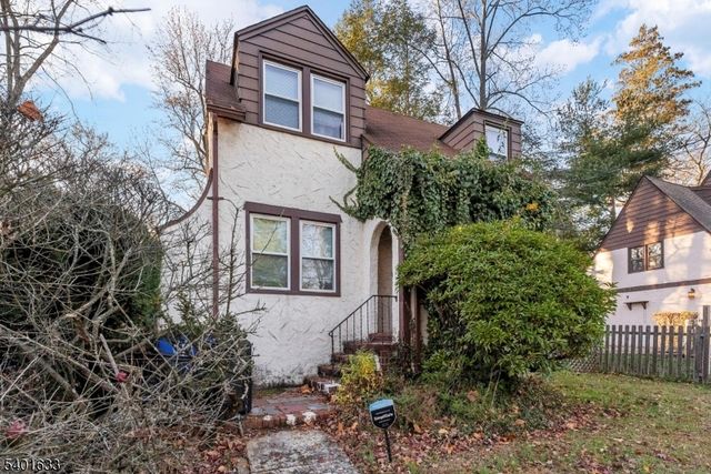 43 Esmond Pl, Tenafly Boro, NJ 07670
