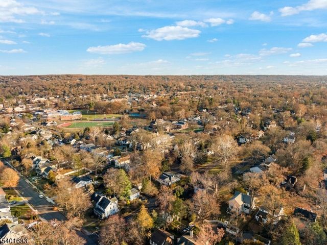 43 Esmond Pl, Tenafly Boro, NJ 07670