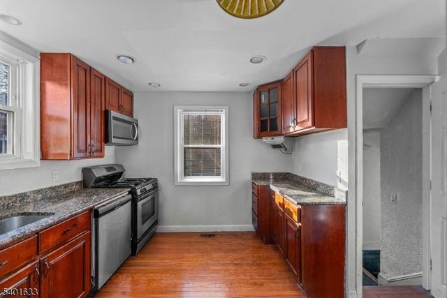 43 Esmond Pl, Tenafly Boro, NJ 07670