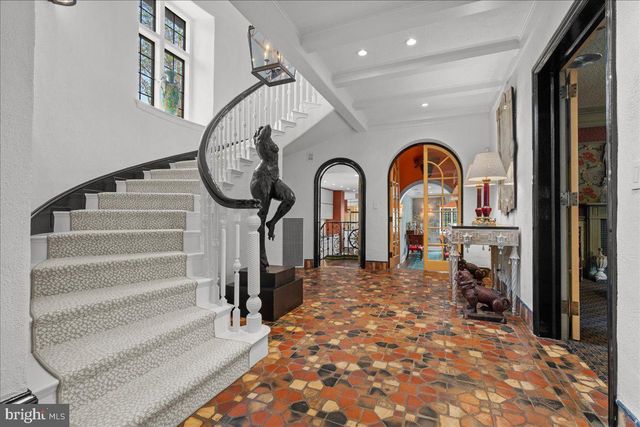 26 OLD GULPH RD, Gladwyne, PA 19035