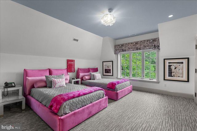 26 OLD GULPH RD, Gladwyne, PA 19035