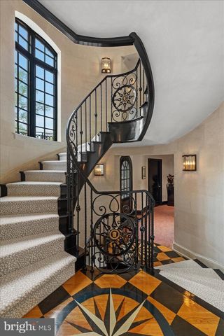 26 OLD GULPH RD, Gladwyne, PA 19035