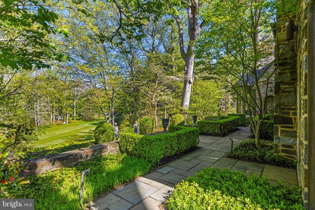 26 OLD GULPH RD, Gladwyne, PA 19035