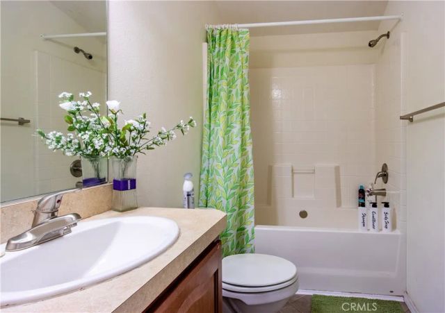 5038 Oak Rd, Midpines, CA 95345
