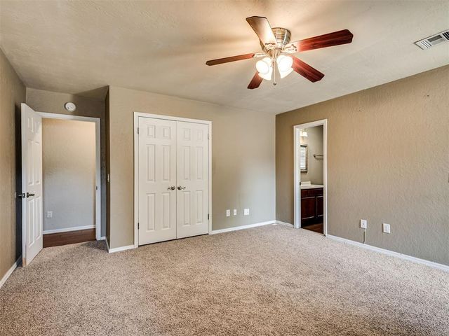 513 Smiling Hill Boulevard, Edmond, OK 73013