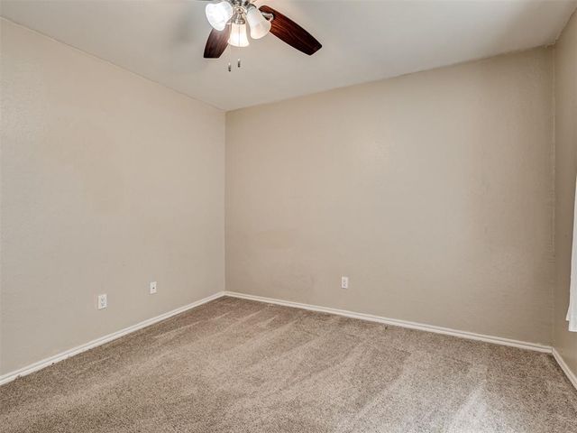 513 Smiling Hill Boulevard, Edmond, OK 73013