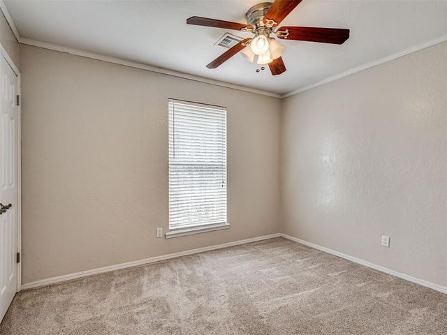 513 Smiling Hill Boulevard, Edmond, OK 73013