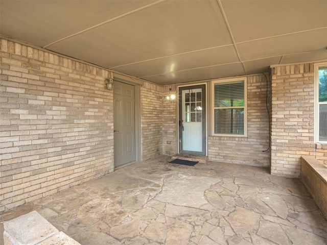513 Smiling Hill Boulevard, Edmond, OK 73013