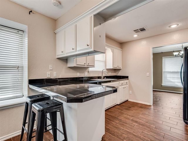 513 Smiling Hill Boulevard, Edmond, OK 73013