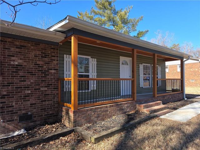 3868 Hartford Street, Winston-salem, NC 27106