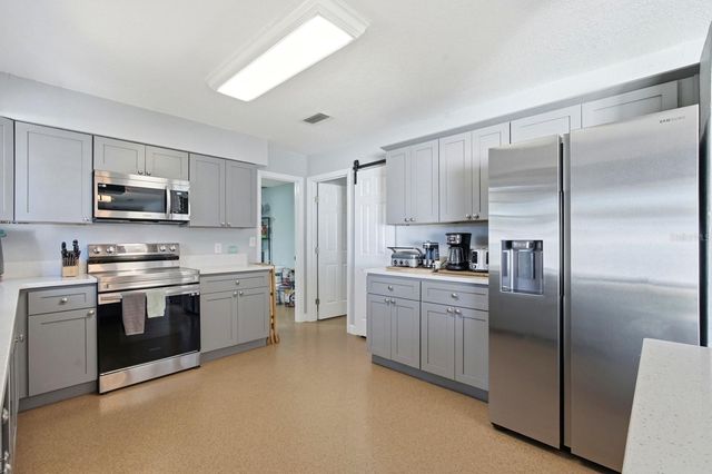 2329 LIME TREE, Edgewater, FL 32141