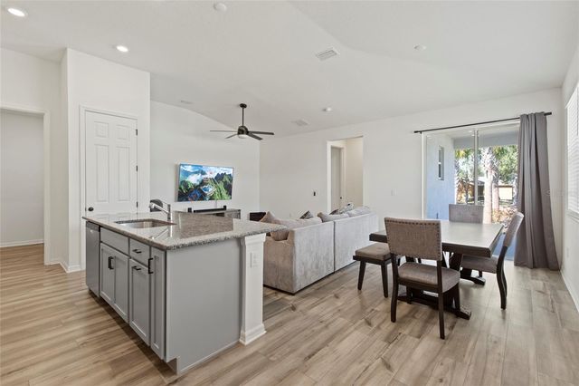 2688 89TH STREET CIRCLE E, Palmetto, FL 34221