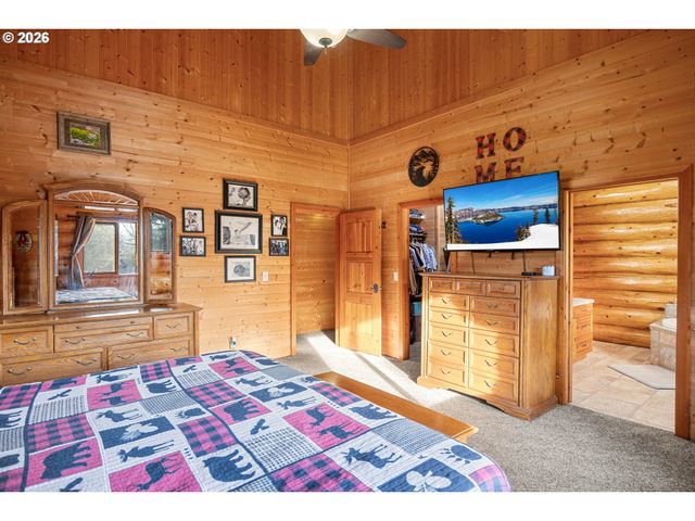 125 KESTREL Ln, Roseburg, OR 97471