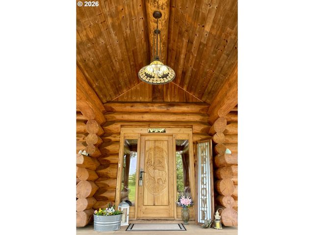 125 KESTREL Ln, Roseburg, OR 97471