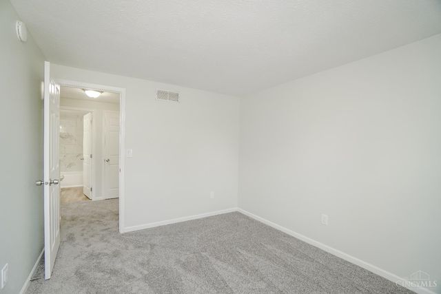 2949 North Bend Road, Green Twp, OH 45239