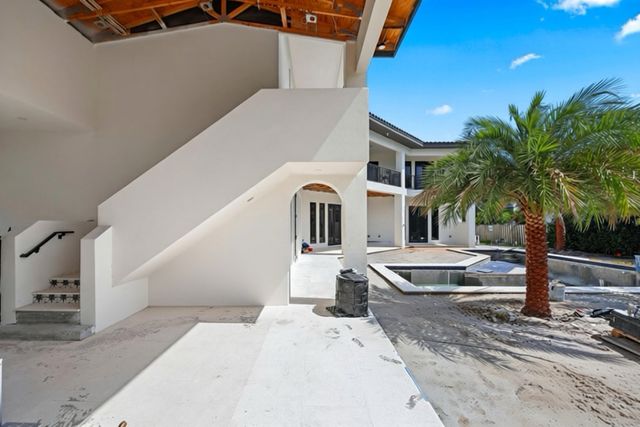 298 NE 8th Street, Boca Raton, FL 33432