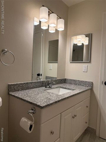 29141 Hayes Road, Warren, MI 48088