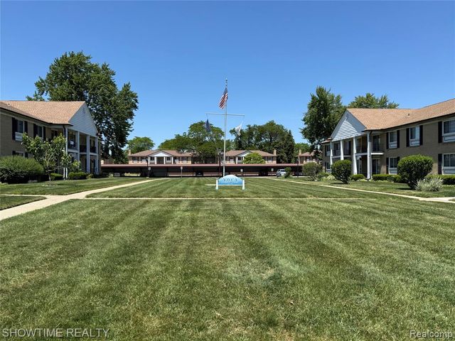 29141 Hayes Road, Warren, MI 48088