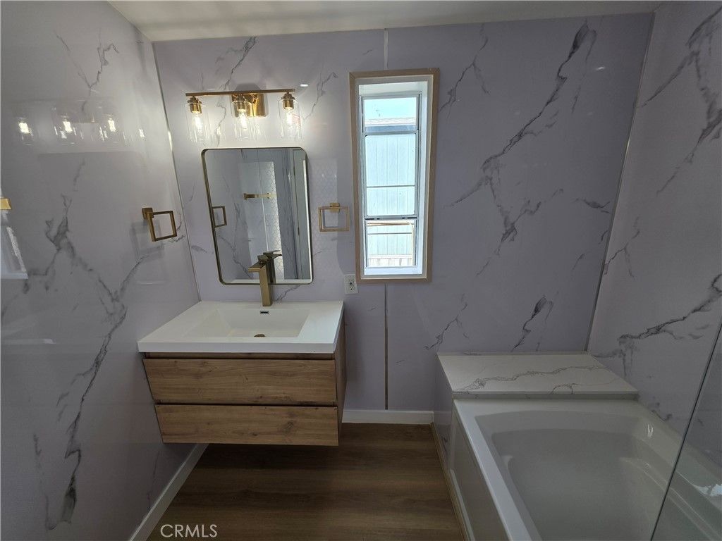 Image 14 of property listing at 24200 Walnut 57, Torrance, CA 90501