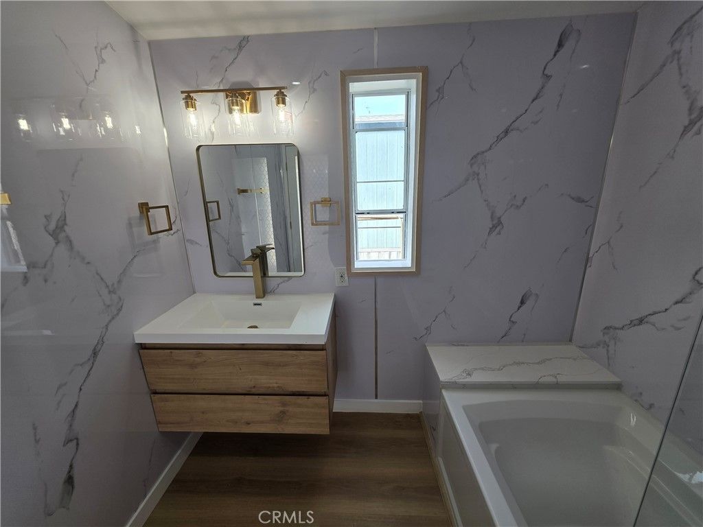 Image 8 of property listing at 24200 Walnut 57, Torrance, CA 90501