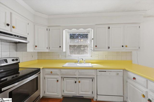 76 Old Boswell Road, Travelers Rest, SC 29690