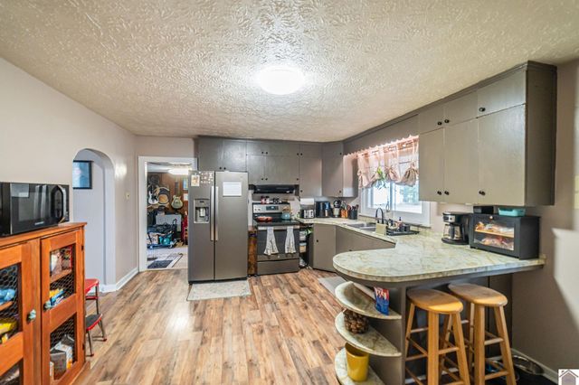 1560 Meacham Ln., Paducah, KY 42003