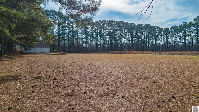 1560 Meacham Ln., Paducah, KY 42003