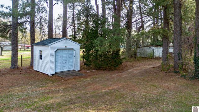 1560 Meacham Ln., Paducah, KY 42003