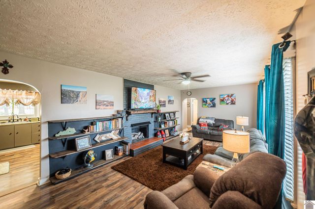 1560 Meacham Ln., Paducah, KY 42003