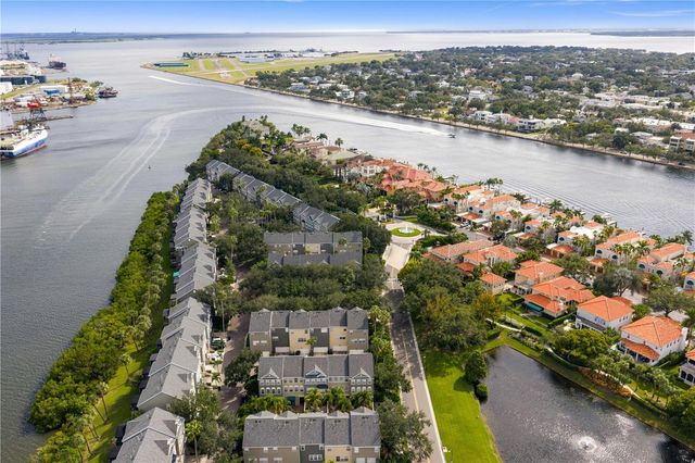 1427 HARBOUR WALK A ROAD, Tampa, FL 33602