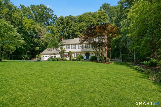 142 Horseshoe Lane, Fairfield, CT 06824