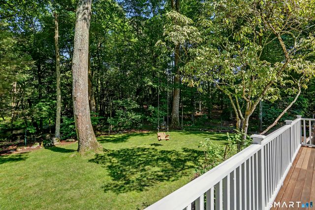 142 Horseshoe Lane, Fairfield, CT 06824