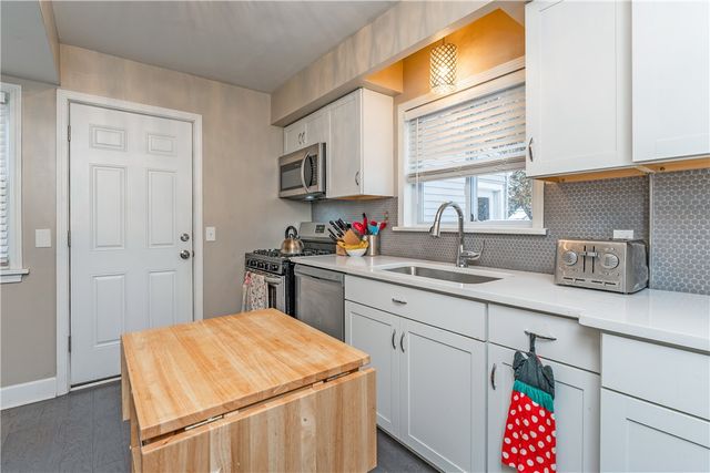 750 Hinchey Road, Gates, NY 14624