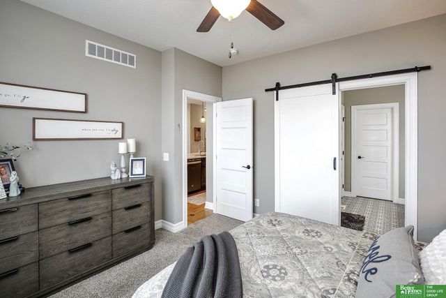 20602 E Street, Elkhorn, NE 68022