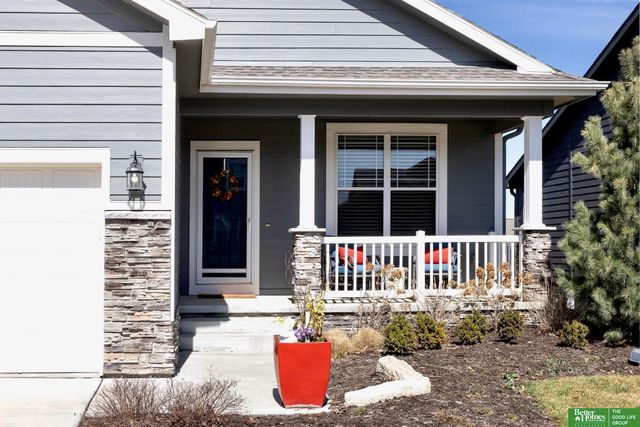 20602 E Street, Elkhorn, NE 68022