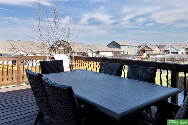 20602 E Street, Elkhorn, NE 68022